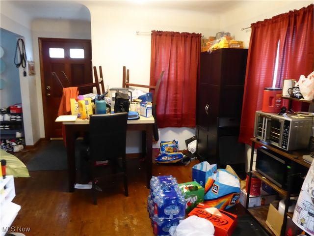 4762 E 90th Street, Garfield Heights, OH 44125