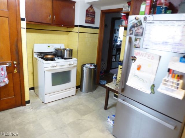 4762 E 90th Street, Garfield Heights, OH 44125