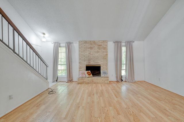 7400 Ophelia DR, Austin, TX 78752