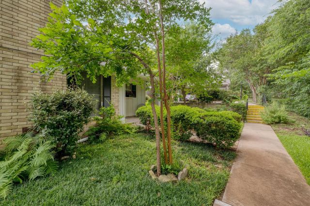 7400 Ophelia DR, Austin, TX 78752