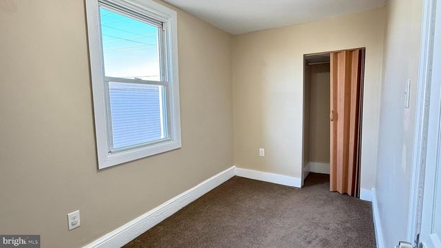 406 CHERRY ST, Camden, NJ 08103