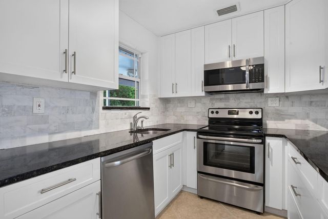 1240 SW 3RD Terrace, Pompano Beach, FL 33060