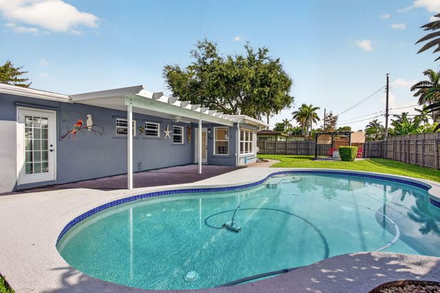 1240 SW 3RD Terrace, Pompano Beach, FL 33060
