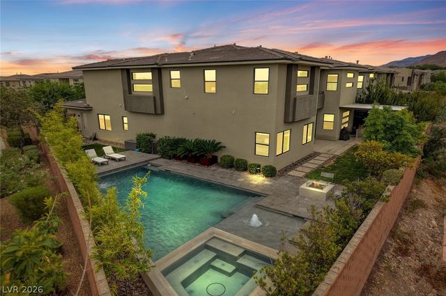 1 Moonfire Drive, Las Vegas, NV 89135