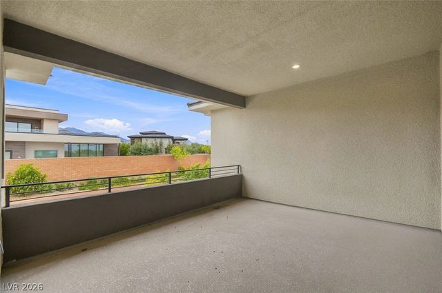 1 Moonfire Drive, Las Vegas, NV 89135