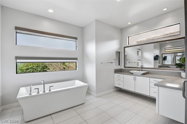 1 Moonfire Drive, Las Vegas, NV 89135
