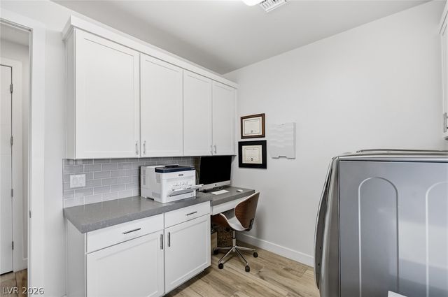 1 Moonfire Drive, Las Vegas, NV 89135