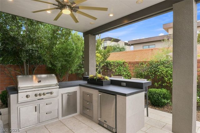 1 Moonfire Drive, Las Vegas, NV 89135