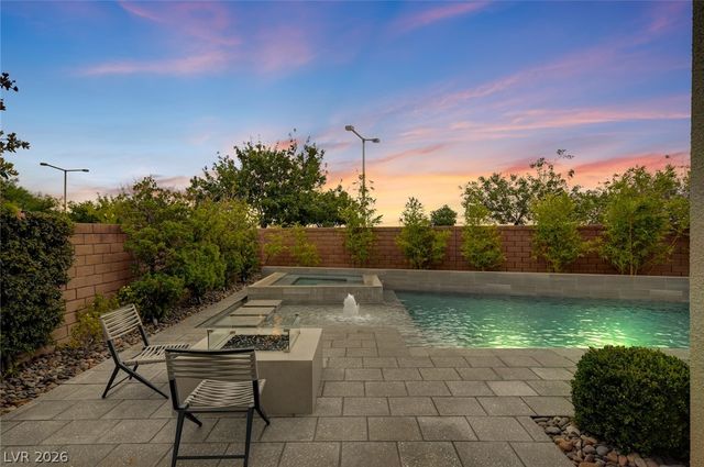 1 Moonfire Drive, Las Vegas, NV 89135