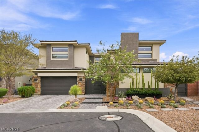 1 Moonfire Drive, Las Vegas, NV 89135
