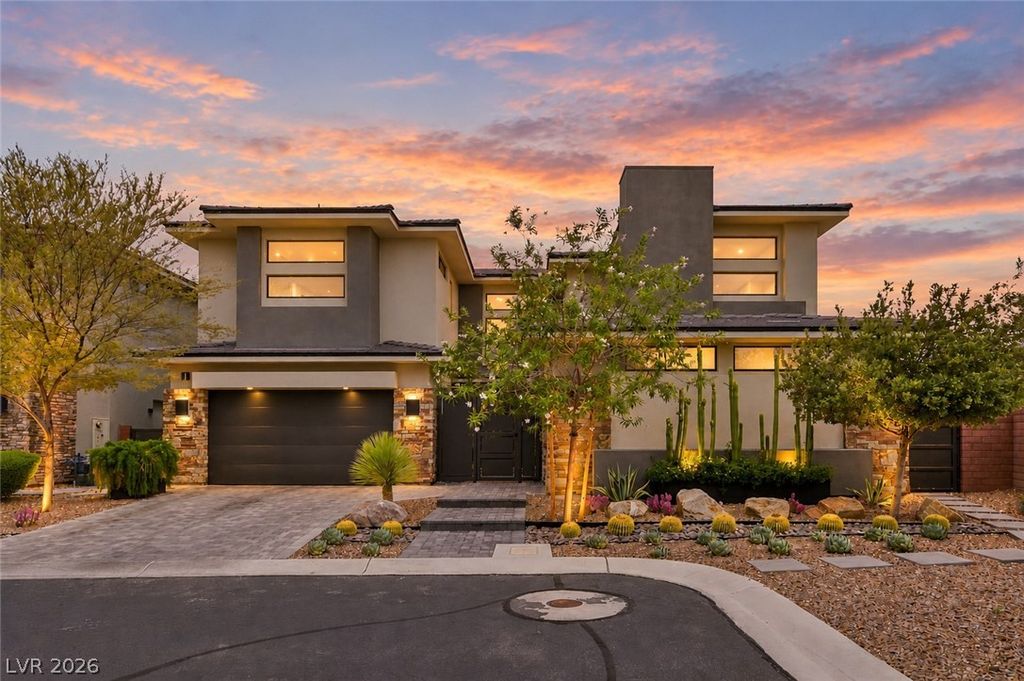 1 Moonfire Drive, Las Vegas, NV 89135