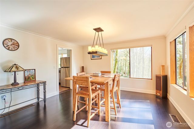 15028 245th Avenue SE, Issaquah, WA 98027