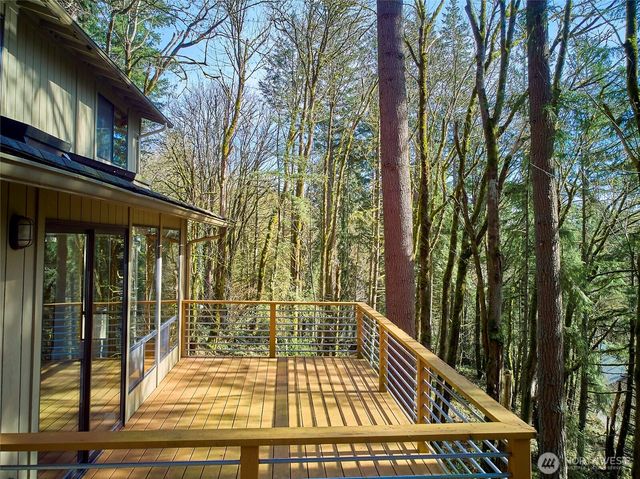 15028 245th Avenue SE, Issaquah, WA 98027