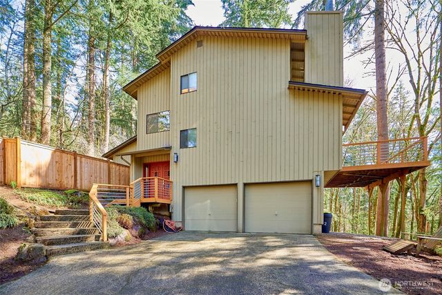 15028 245th Avenue SE, Issaquah, WA 98027