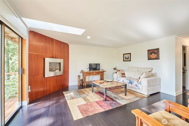 15028 245th Avenue SE, Issaquah, WA 98027