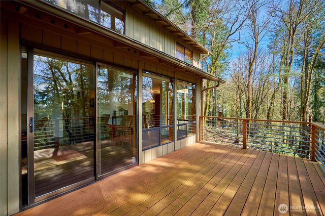 15028 245th Avenue SE, Issaquah, WA 98027