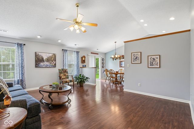 951 Tulip Way, Fortville, IN 46040