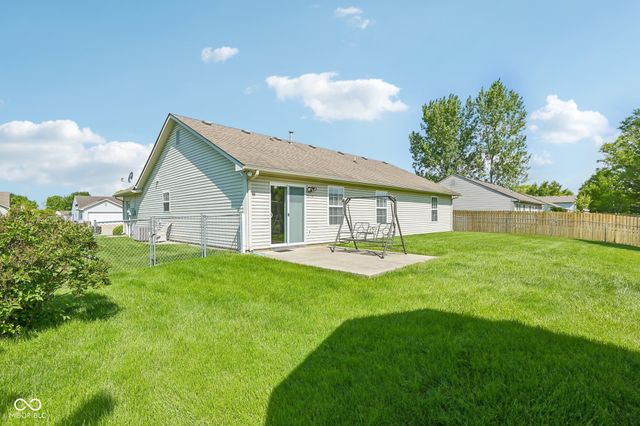 951 Tulip Way, Fortville, IN 46040