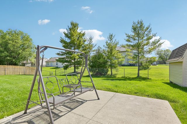951 Tulip Way, Fortville, IN 46040