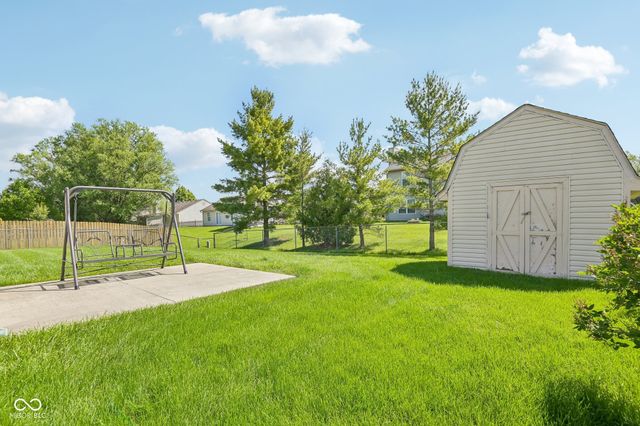 951 Tulip Way, Fortville, IN 46040