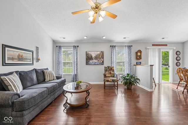 951 Tulip Way, Fortville, IN 46040