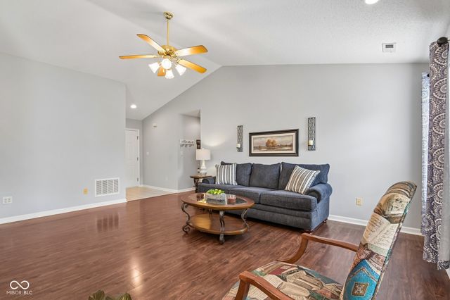 951 Tulip Way, Fortville, IN 46040