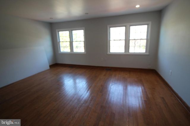 2915 PHEASANT LN, Woodbridge, VA 22191