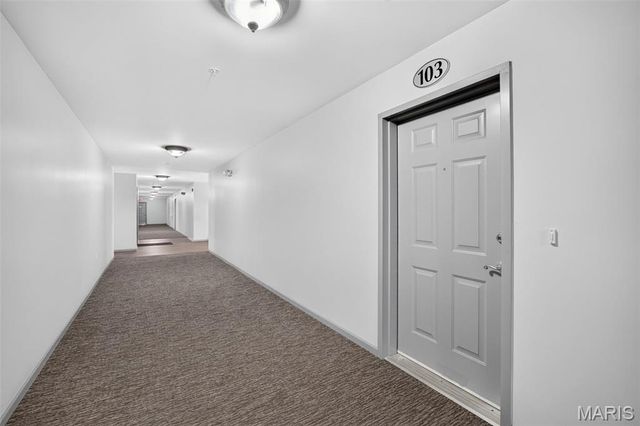 6 Monarch Trace Court 103, Chesterfield, MO 63017