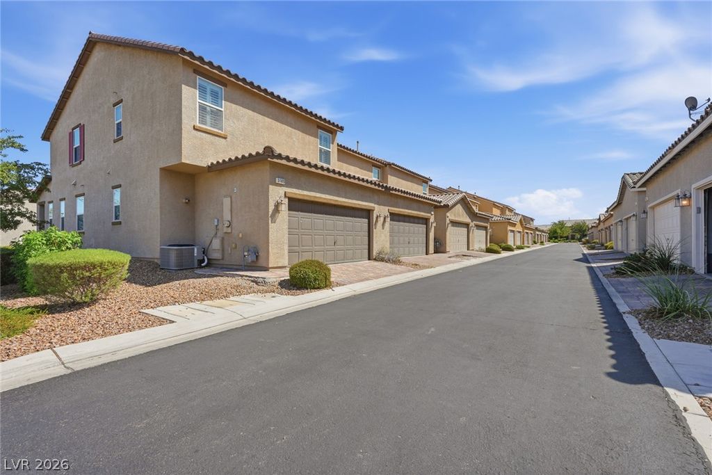 3181 Bitetto Walk, Henderson, NV 89044 — photo 5