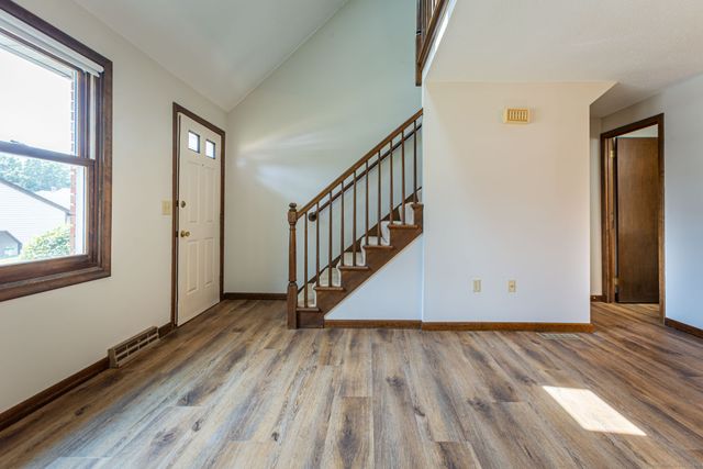 4 Saint Marc Circle G, South Windsor, CT 06074