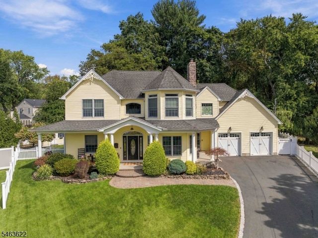 15 Chapel Pl, Wayne Twp., NJ 07470