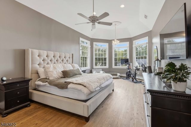 15 Chapel Pl, Wayne Twp., NJ 07470