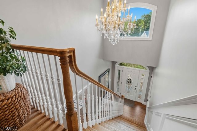 15 Chapel Pl, Wayne Twp., NJ 07470