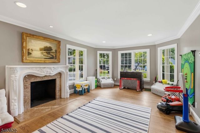 15 Chapel Pl, Wayne Twp., NJ 07470