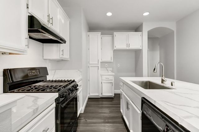 1556 Union square Rd, West Sacramento, CA 95691