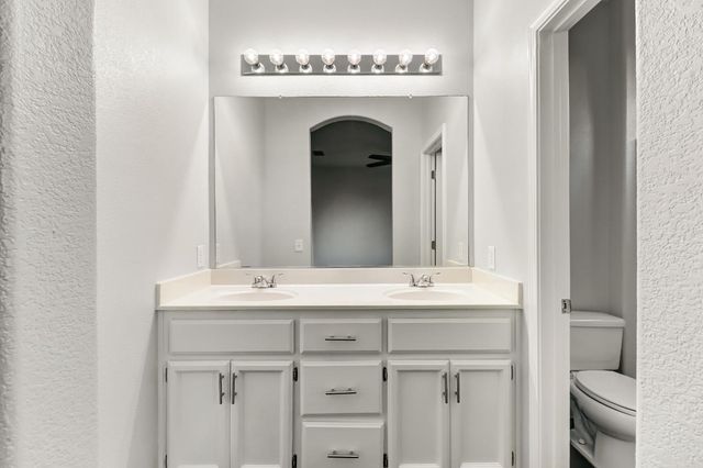 1556 Union square Rd, West Sacramento, CA 95691