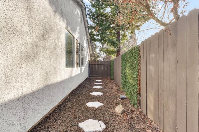 1556 Union square Rd, West Sacramento, CA 95691