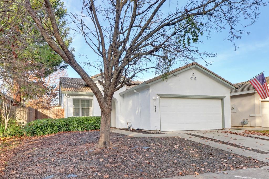 1556 Union square Rd, West Sacramento, CA 95691