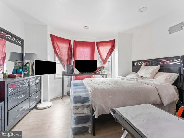 1533 W COURTLAND ST, Philadelphia, PA 19140