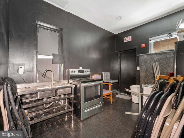1533 W COURTLAND ST, Philadelphia, PA 19140