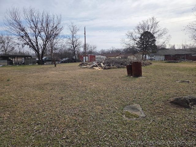 802 W Adams Avenue, Mcalester, OK 74501