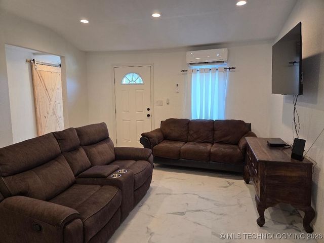 802 W Adams Avenue, Mcalester, OK 74501