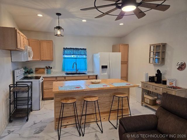 802 W Adams Avenue, Mcalester, OK 74501