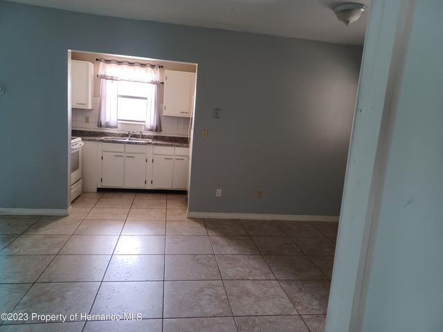 595 Swallow Lane, Spring Hill, FL 34606