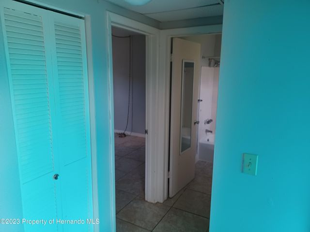 595 Swallow Lane, Spring Hill, FL 34606