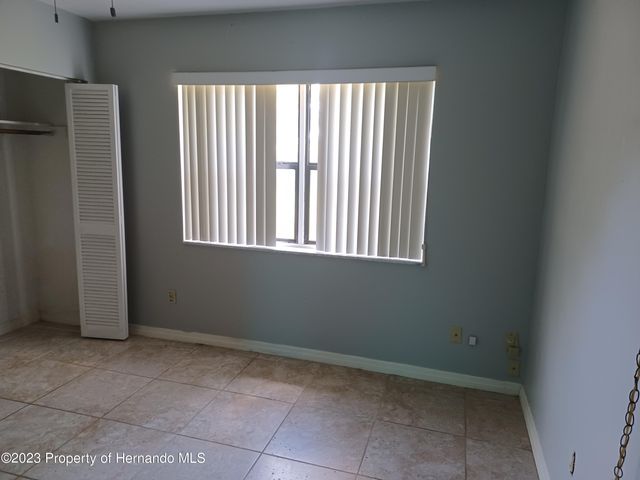 595 Swallow Lane, Spring Hill, FL 34606
