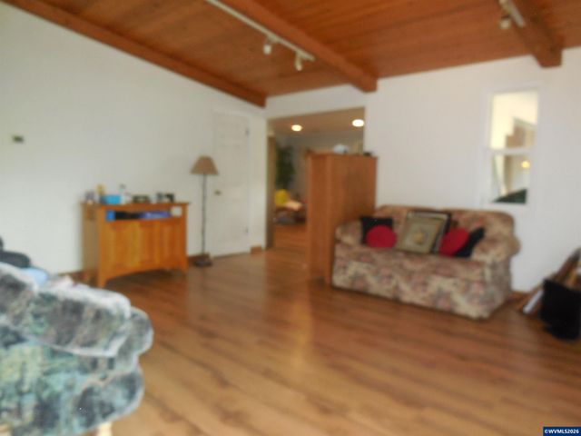 341 Locust St, Lyons, OR 97360