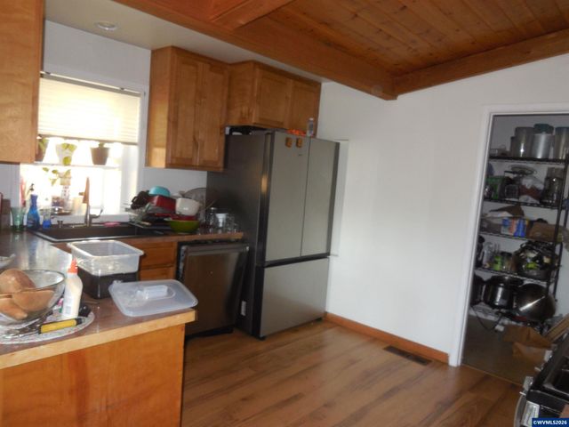 341 Locust St, Lyons, OR 97360