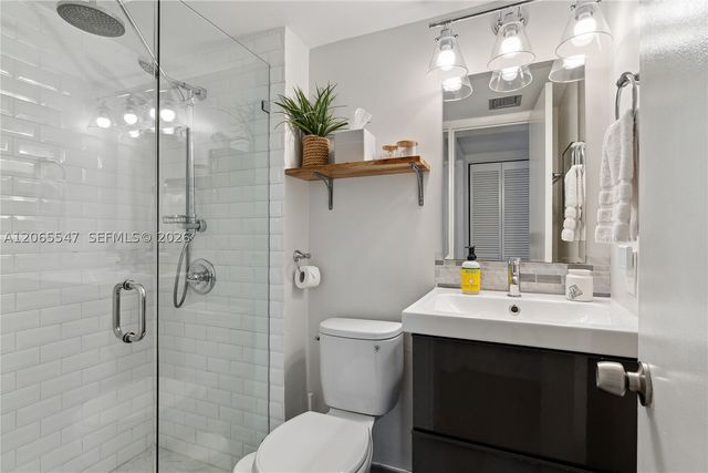 3143 Virginia St 3, Coconut Grove, FL 33133