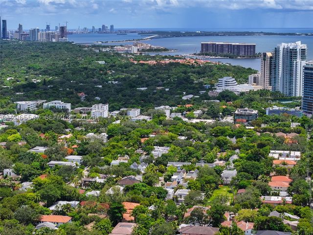 3143 Virginia St 3, Coconut Grove, FL 33133